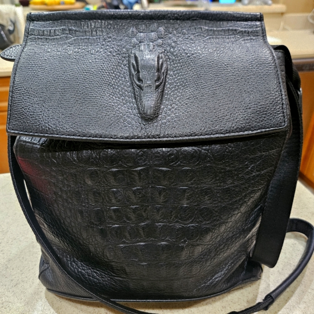 BADASS CROCODILE BAG, CROCODILE Handbag, Alligator Backpack - Picture 2 of 6